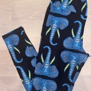 LuLaRoe Black and Blue Elephant Print Leggings